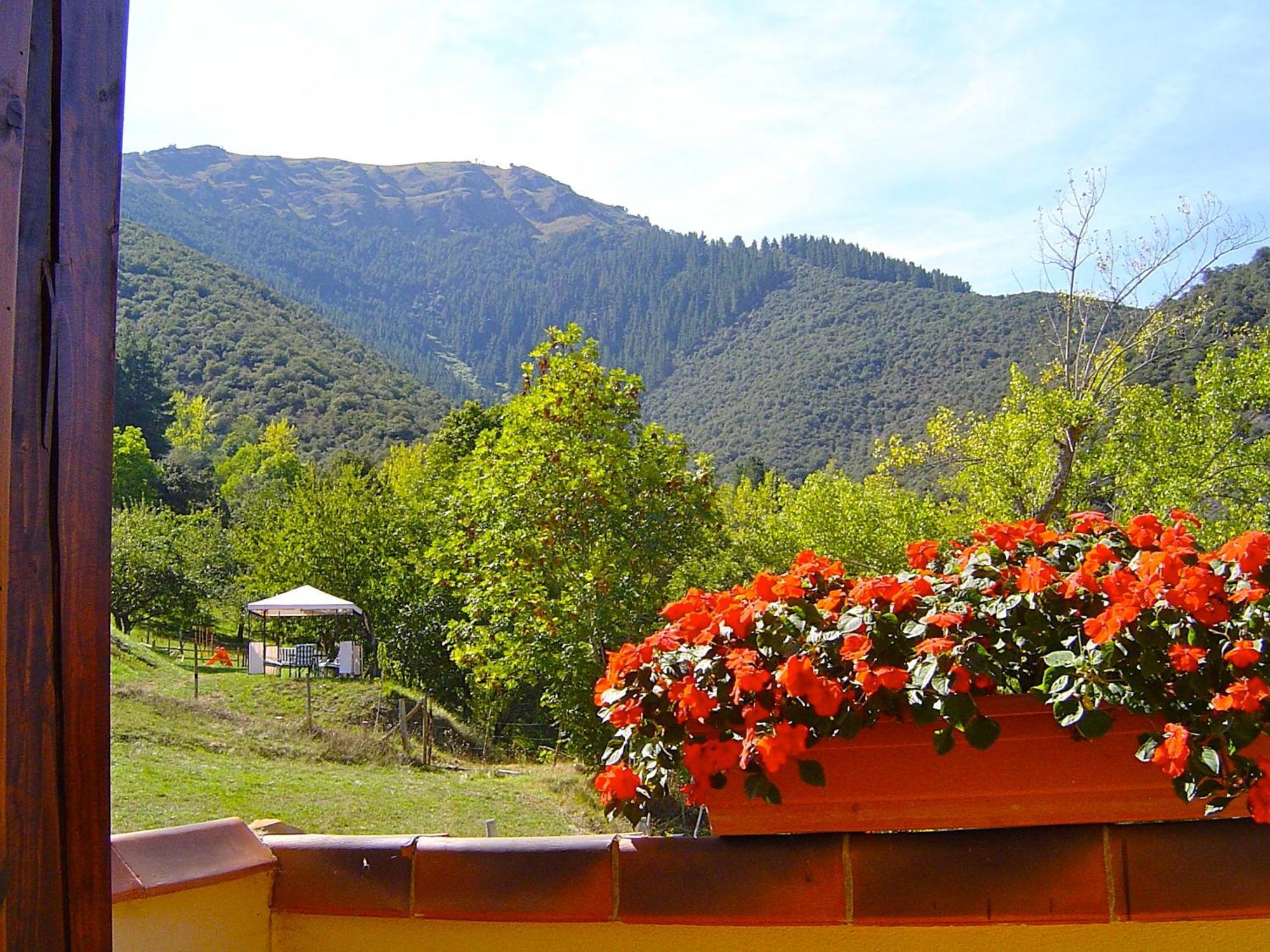 Posada El Bosque Мьесес Экстерьер фото